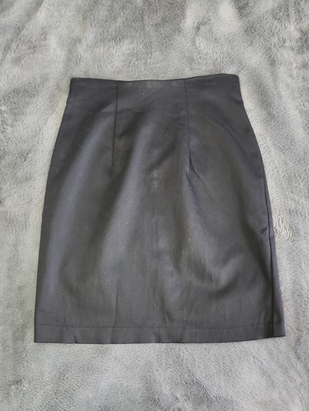 ThanX - Sleek Black Pencil Skirt - Women's Professional Fit